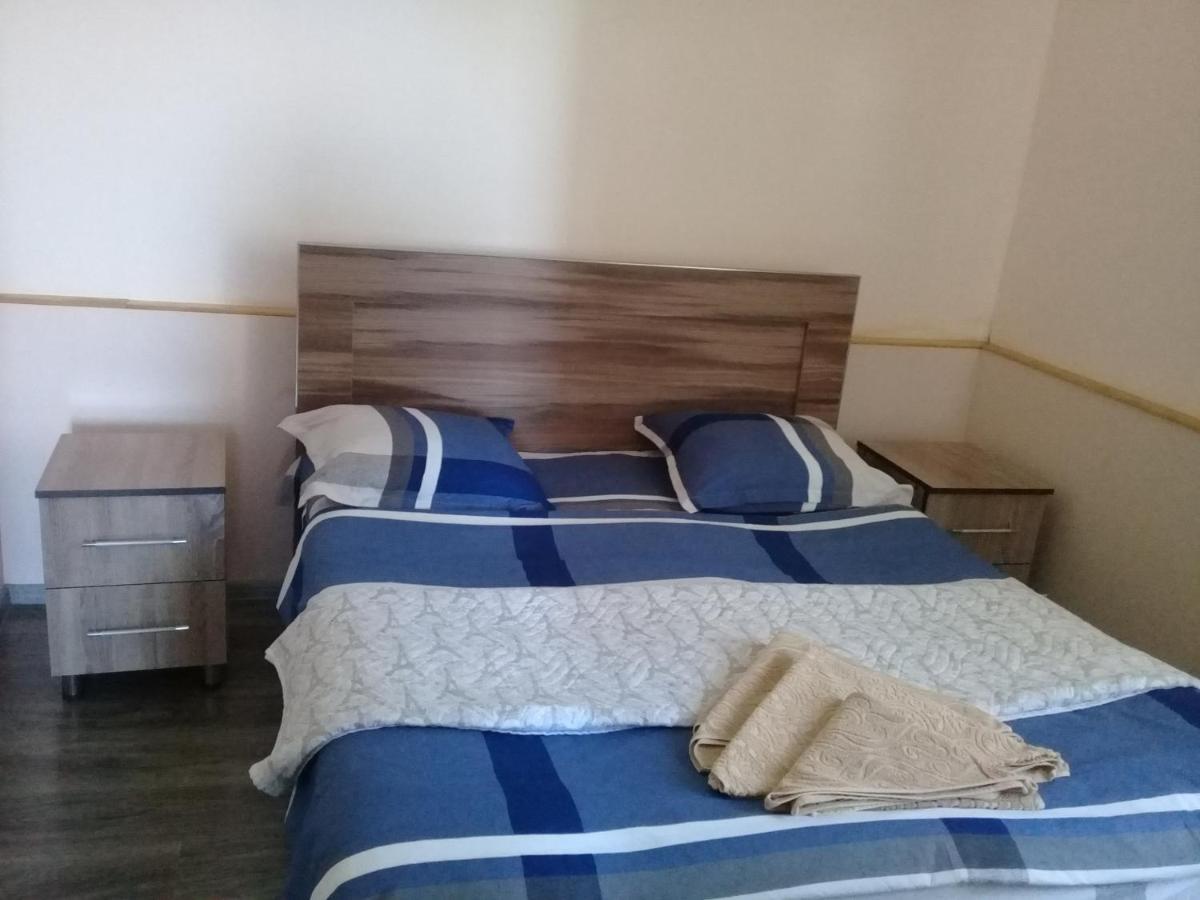 Apartment Giorgi In Szenaki Kültér fotó