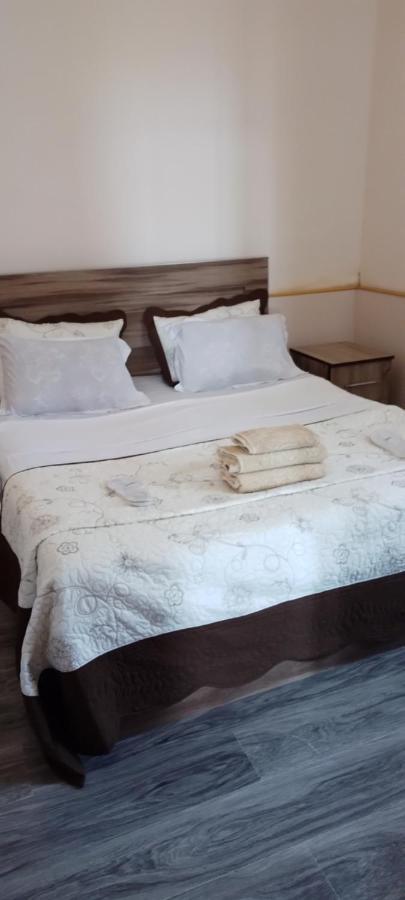 Apartment Giorgi In Szenaki Kültér fotó
