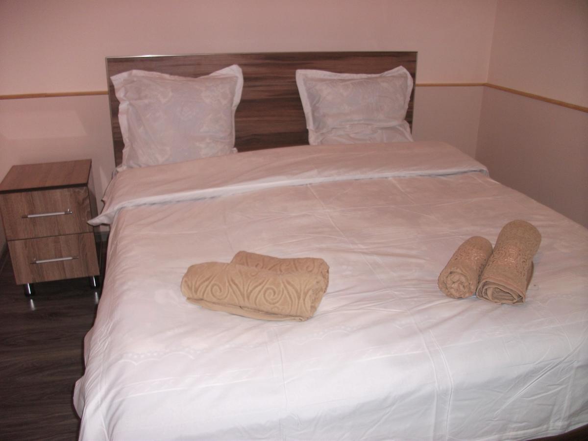 Apartment Giorgi In Szenaki Kültér fotó